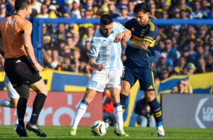 Boca no pudo ante Racing, se fue silbado y sigue sin ganar en el tercer ciclo de Russo